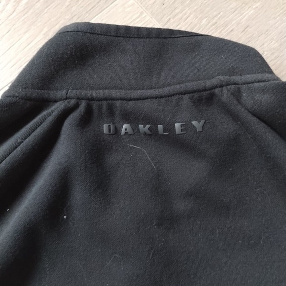 Oakley Black Quarter-Zip Sweatshirt - Picture 11 of 13